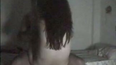 Junges und reife frauen gratis video süßes Mädchen mit Zöpfen in ihre kahle Fotze gefickt